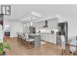 910 - 1878 GORDON STREET - 9