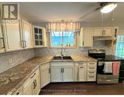 44 BRIARWOOD CRESCENT - 8