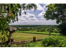 775678 HIGHWAY 10 - 33