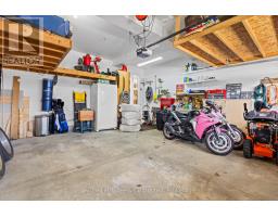 464 JOSEPH STREET - 32