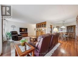 507 - 8 CHRISTOPHER COURT - 15