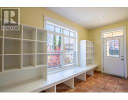 125 - 125 FAIRWAY COURT - 37