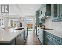 16 ROBBINS RIDGE - 14