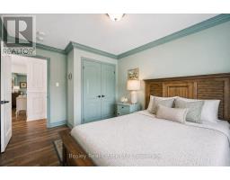 16 ROBBINS RIDGE - 21