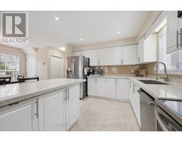 45 DARLING CRESCENT - 14