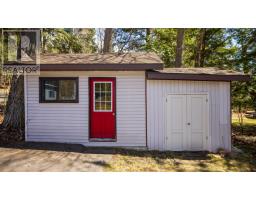 58 ROCKCLIFFE DRIVE - 44