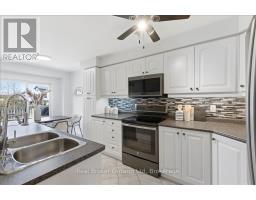 32 LAUGHLAND LANE - 7