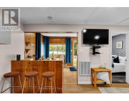 1025 & 1027 BIG ISLAND ROAD - 30