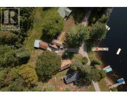 1025 & 1027 BIG ISLAND ROAD - 44