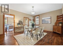 27 WELLINGTON STREET - 12