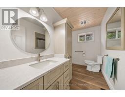 37 HUMPHREY DRIVE - 22