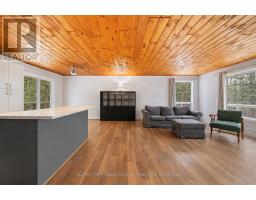 37 HUMPHREY DRIVE - 8