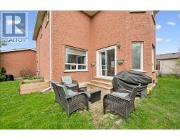 261 IRVINE STREET - 40