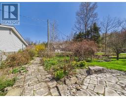 15 NORTH CEDAR LANE - 6
