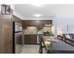 75 ARLINGTON CRESCENT - 11