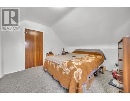 141 SAMUEL STREET - 24