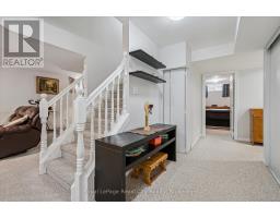 339 DANIEL CRESCENT - 40