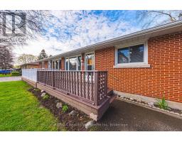 306 VICTORIA ROAD N - 4