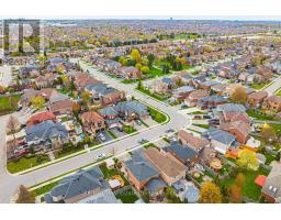 306 VICTORIA ROAD N - 44