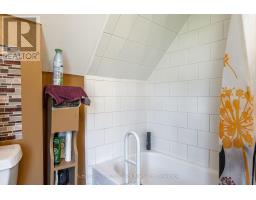 193 ONTARIO ROAD - 16