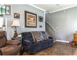 193 ONTARIO ROAD - 6