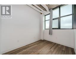 304 - 120 HURON STREET - 20