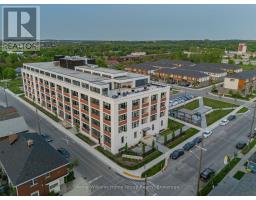 304 - 120 HURON STREET - 41