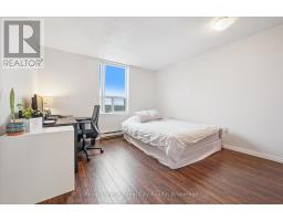 1410 - 35 GREEN VALLEY DRIVE - 20
