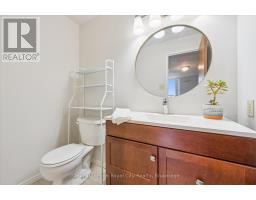 1410 - 35 GREEN VALLEY DRIVE - 26