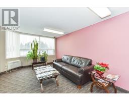 1410 - 35 GREEN VALLEY DRIVE - 37