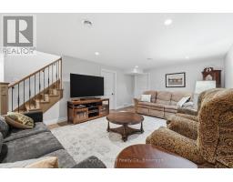 25 - 552 DURHAM STREET - 36
