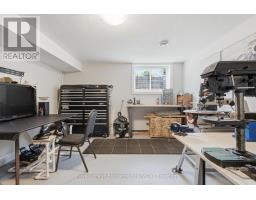25 - 552 DURHAM STREET - 42