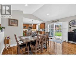 11 LEE CRESCENT - 11