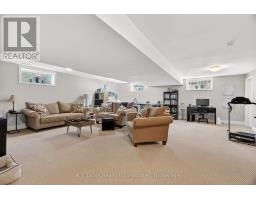 11 LEE CRESCENT - 26