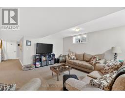 11 LEE CRESCENT - 27