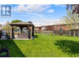 11 LEE CRESCENT - 42