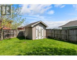 11 LEE CRESCENT - 43