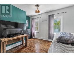 16 PETER STREET - 29
