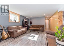 56 ANN STREET S - 37