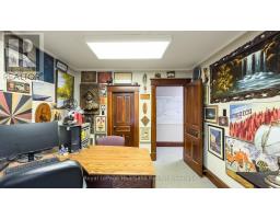 401 QUEEN STREET - 14