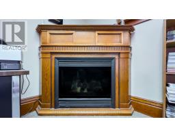 401 QUEEN STREET - 28