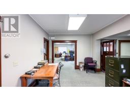 401 QUEEN STREET - 31