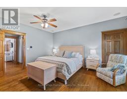 195 BIRCHWOOD AVENUE - 15