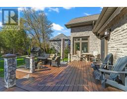 195 BIRCHWOOD AVENUE - 26