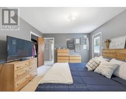 533 AINLEY STREET - 19