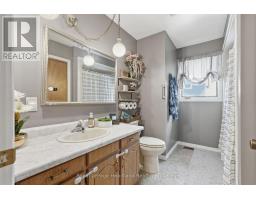 533 AINLEY STREET - 20