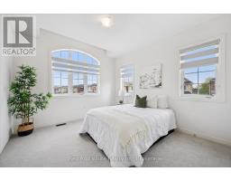 3 GLEDHILL CRESCENT - 28