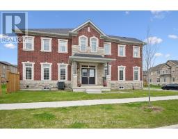 3 GLEDHILL CRESCENT - 34