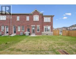 3 GLEDHILL CRESCENT - 38