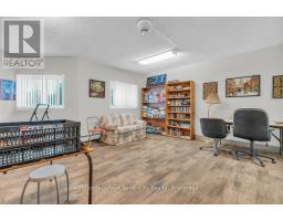 614 - 19 WOODLAWN ROAD E - 37